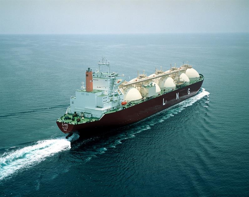 QATARGAS UTILISES BOIL-OFF GAS TO POWER LNG VESSELS