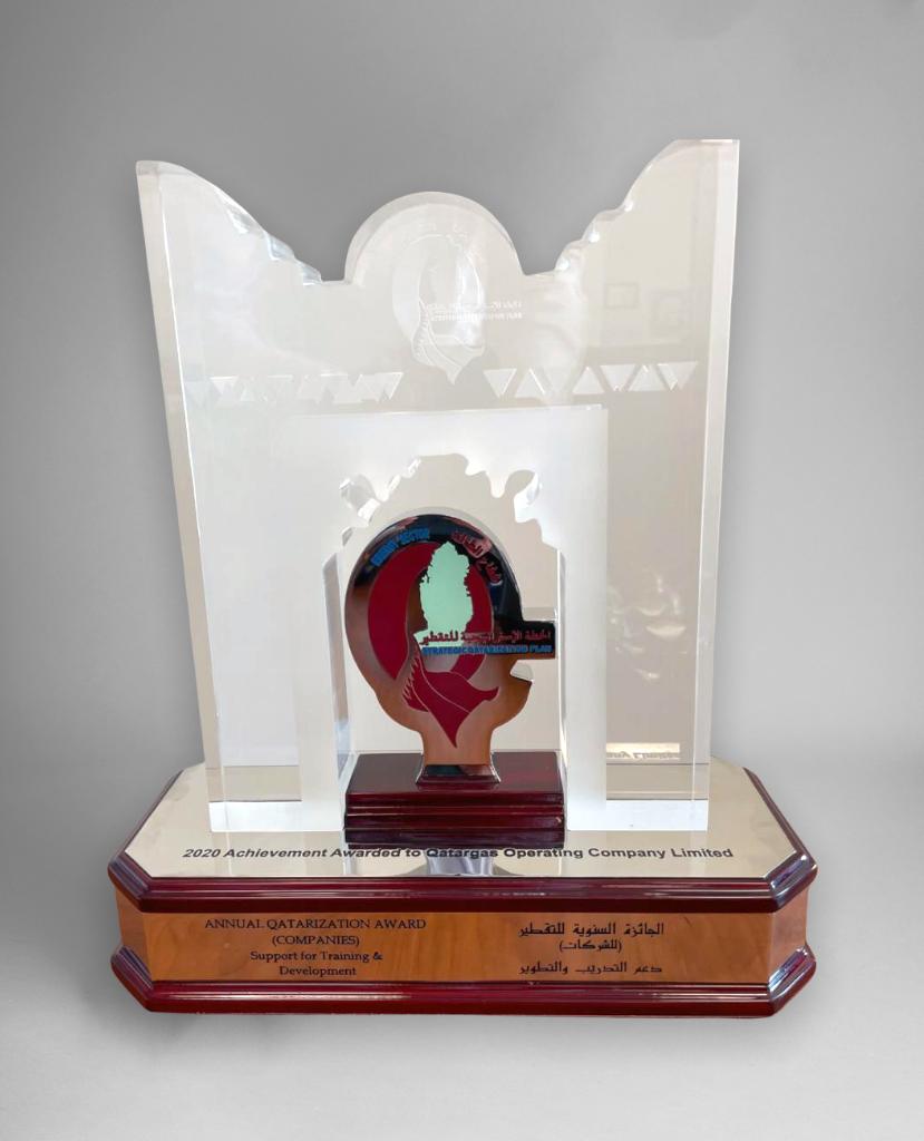QATARGAS RECEIVES QATARIZATION CRYSTAL AWARD FOR SUPPORT IN TRAINING AND DEVELOPMENT FOR SECOND CONSECUTIVE YEAR